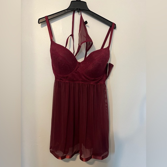 Inteco Intimates Other - Inteco Intimates Elegant Burgundy Lace Babydoll Lingerie